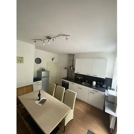 Hunting Siedlinghausfloor Holiday home *